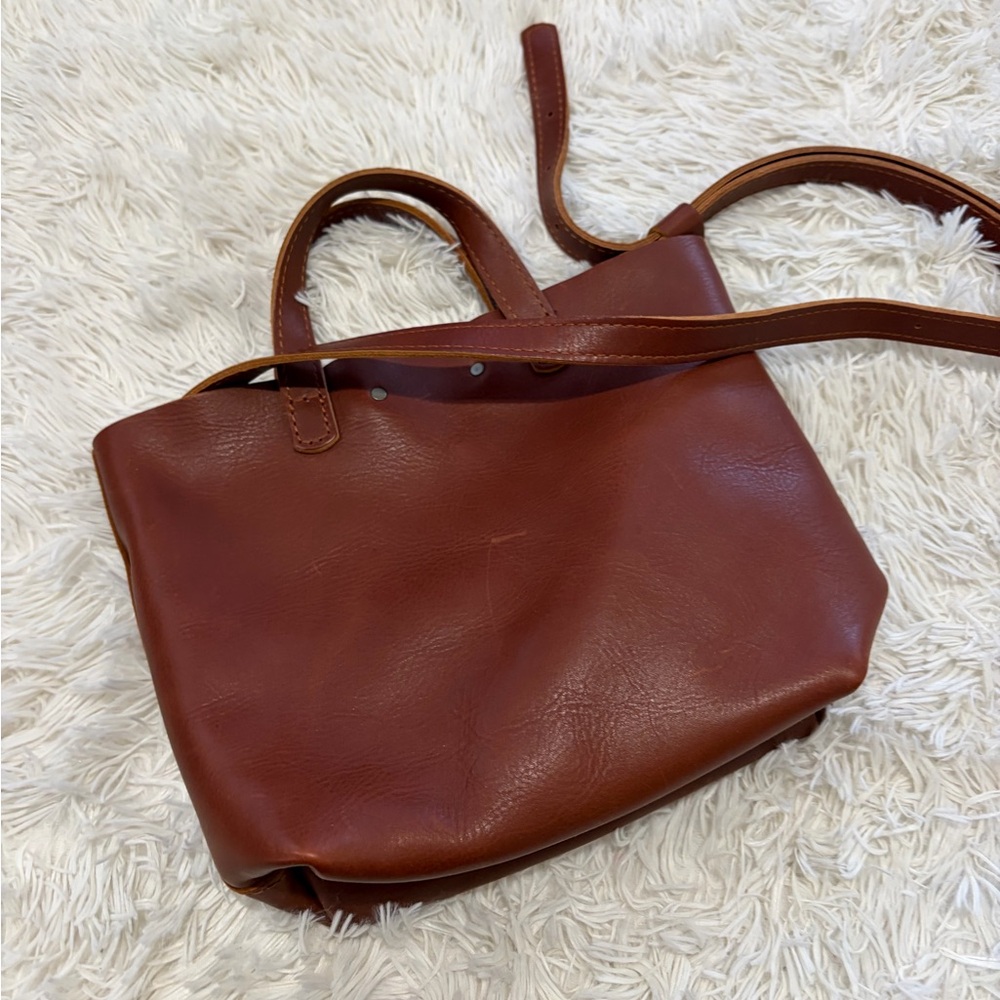 Portland Leather Goods MINI CROSSBODY TOTE - Snap Closure - Picture 4 of 11